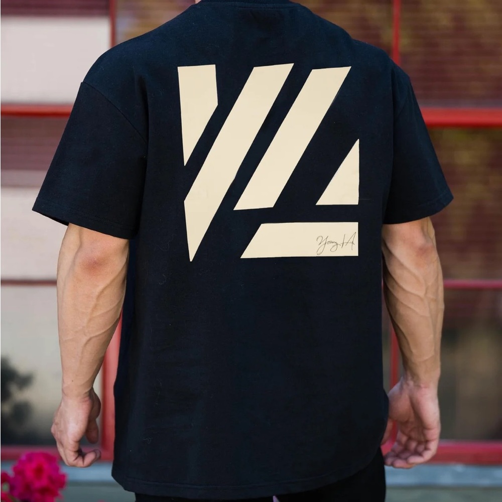 Youngla oversized bloc T-shirt for sale 16$